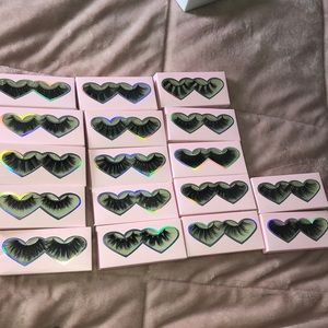 Lashes 7$